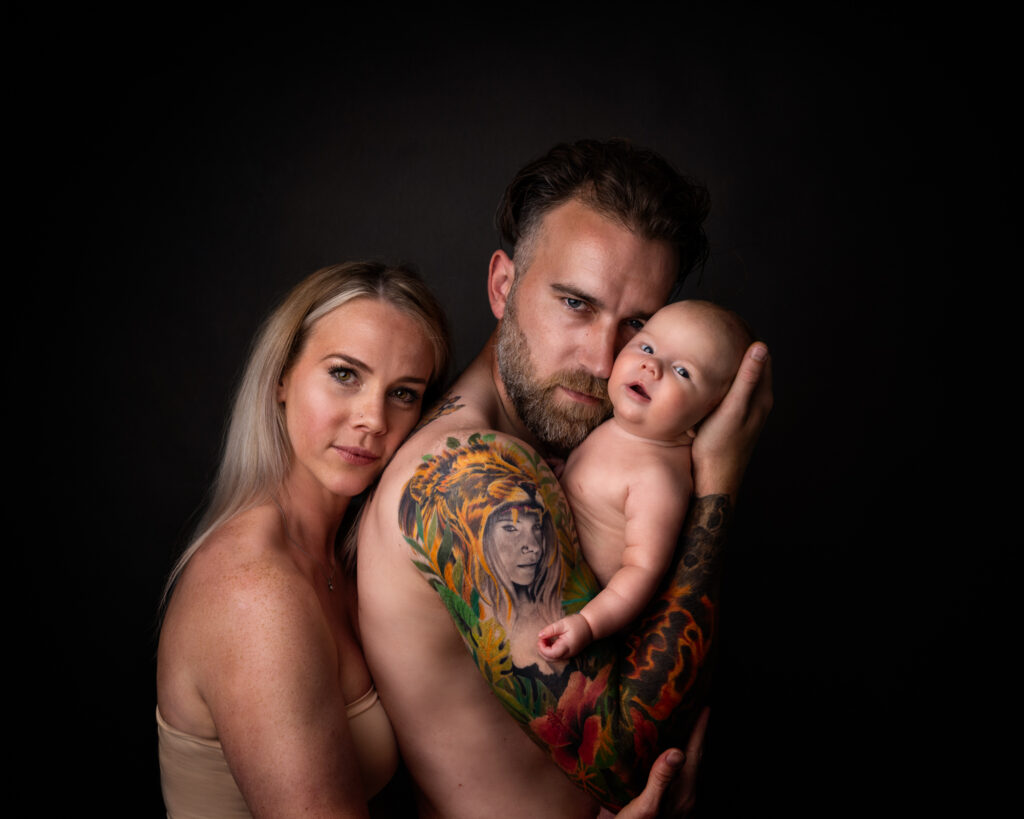 baby naked tattoo dad